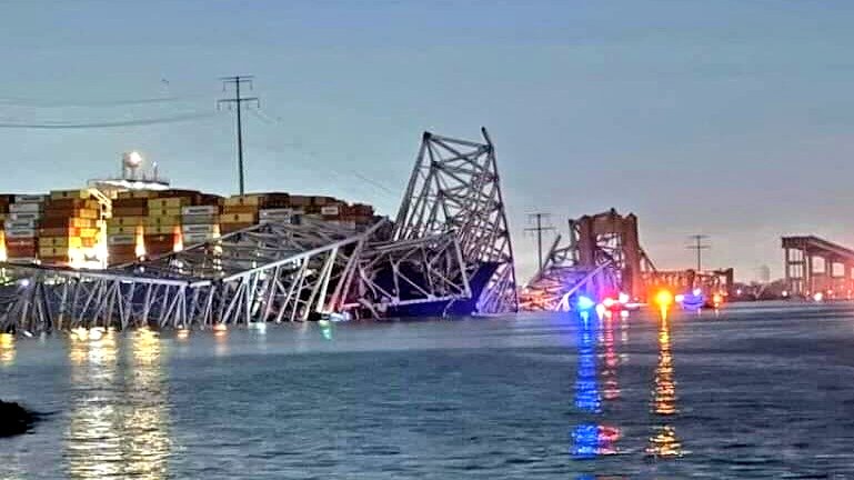 Baltimore bridge collapse: मलबे से दो पीड़ितों के शव बरामद।