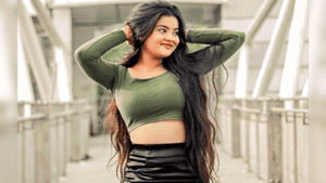 Gungun Gupta New Video: After Gungun Gupta's video went viral, she made an entry on social media and appealed to people.