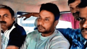Renukaswamy Murder Case: दर्शन के मैनेजर ने बेंगलुरु फार्महाउस में आत्महत्या की, नोट और वीडियो छोड़ा