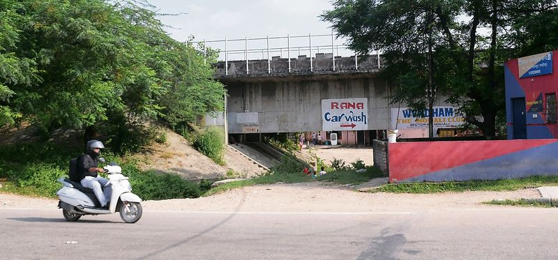 Chandigarh Mohali Airport Road Update: चंडीगढ़ से शहीद भगत सिंह अंतरराष्ट्रीय हवाई अड्डा तक बनने वाली सड़क का निर्माण रुका