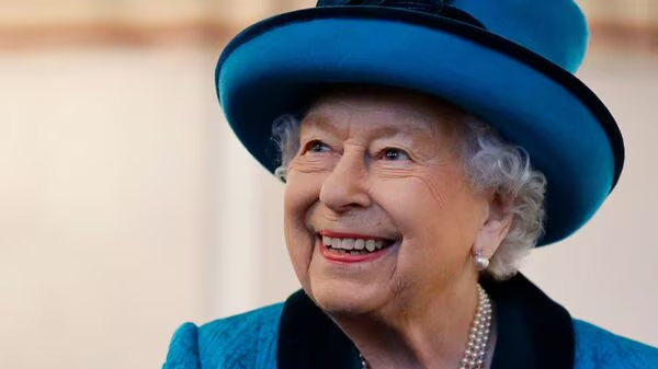 Queen Elizabeth’s Last Diary Entry: Revealing a 70-Year Tradition Before Her Passing