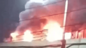 Jalgaon Ambulance Explosion: Pregnant Woman Escapes Oxygen Cylinder Blast in Jalgaon