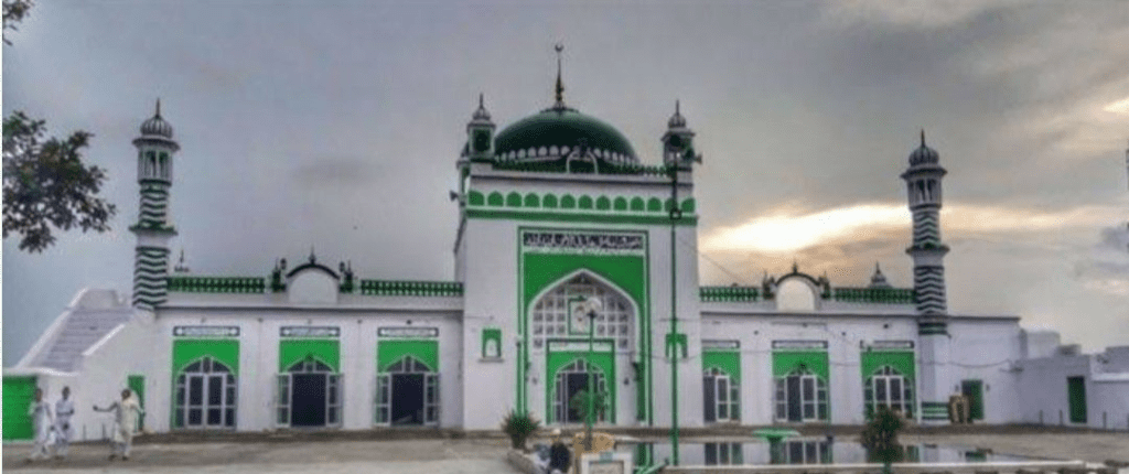 Sambhal Violence Erupts Over Shahi Jama Masjid Survey: 4 Dead, Internet Shutdown, Schools Closed