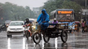 Cyclone Fengal LIVE Updates: Chennai Airport Cancels Flights, Tamil Nadu Braces for Impact