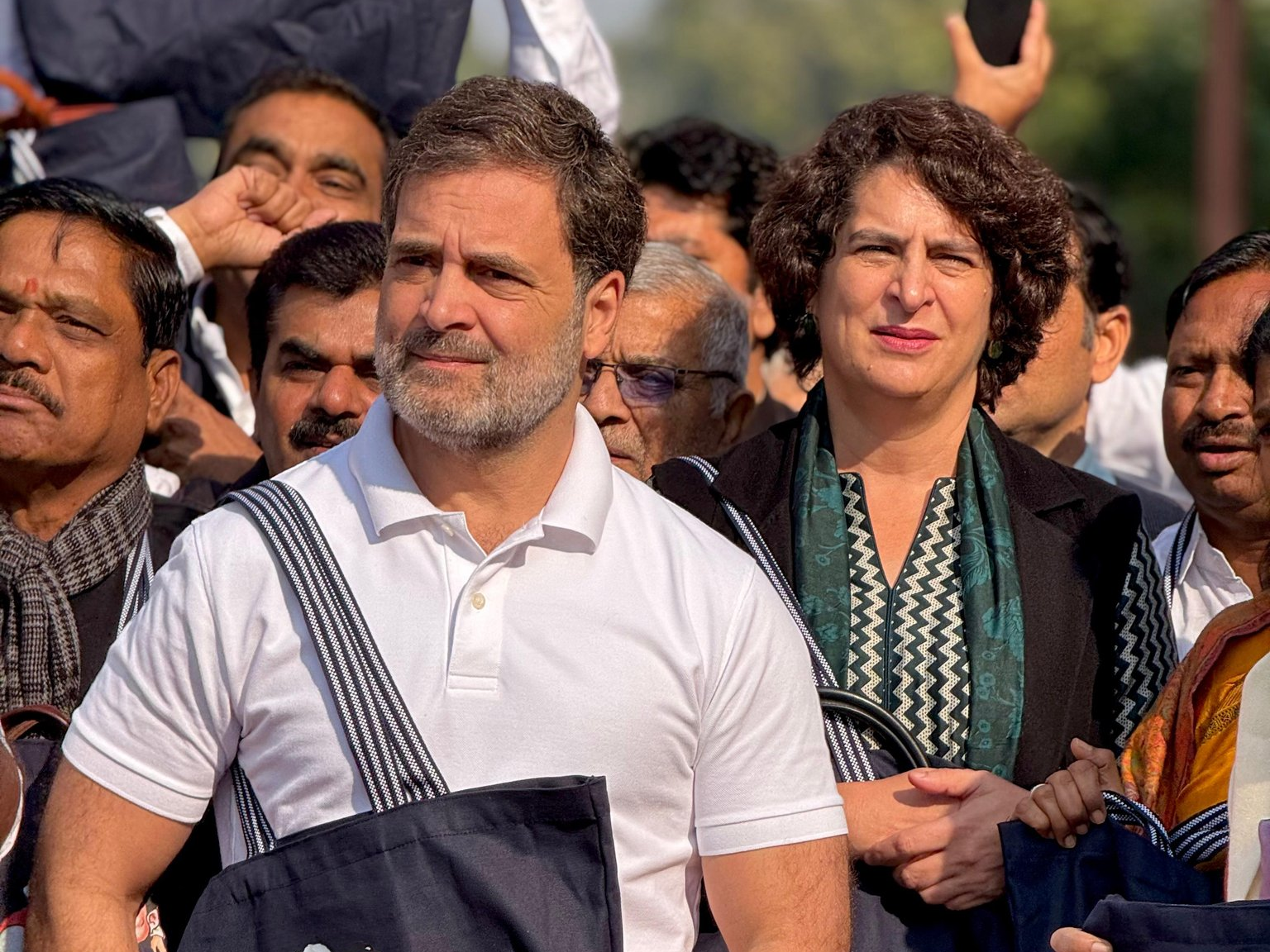 Rahul Gandhi and Priyanka Vadra meet Sambhal violence victims at 10 Janpath, condemn police action.