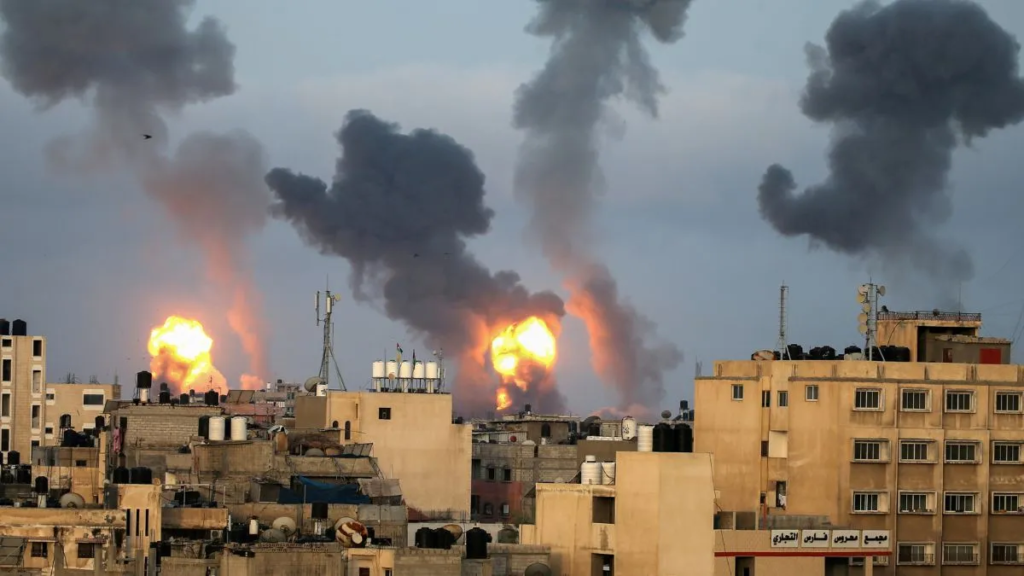 Israeli airstrikes Kill 62 in Gaza Amid Ceasefire Efforts