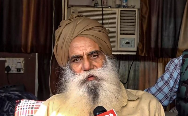 Punjab farmer leader Jagjit Singh Dallewal questions the delay in forming United Front amidst continued protest