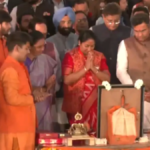 Delhi CM Rekha Gupta, Cabinet Ministers Witness Yamuna Aarti at Vasudev Ghat