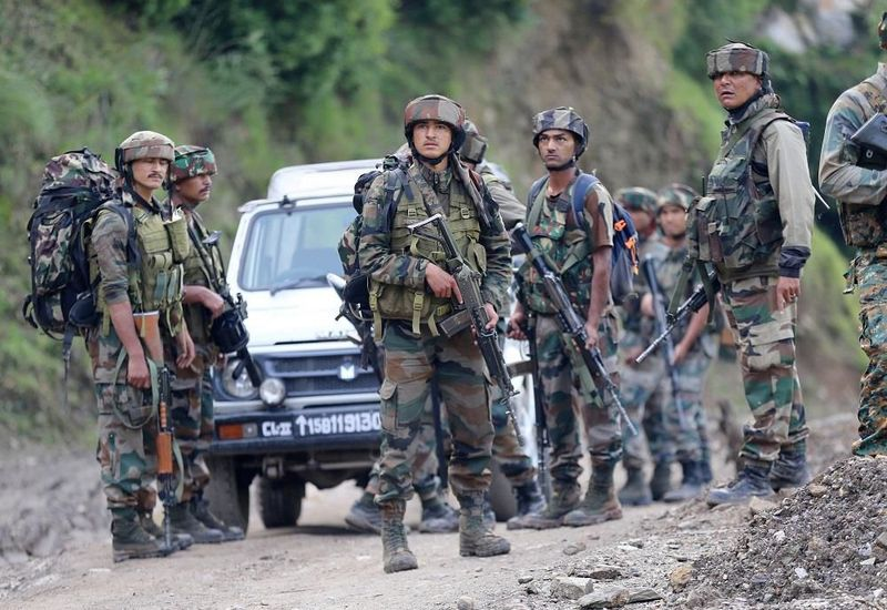 Terror Attack in Pahalgam, J&K: Tourists Injured as Gunshots Ring Out in Baisaran Meadows Terror Attack in Pahalgam
