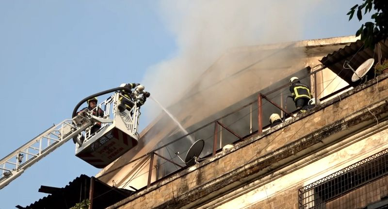 Major Fire Breaks Out at ED Office Building in South Mumbai’s Ballard Estate; No Injuries Reported Major Fire Breaks Out at ED Office Building