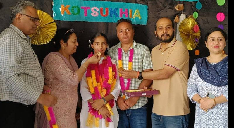 Girls dominate PSEB Class 10 Results 2025 with 85.33% in the merit list. Akshnoor Kaur from Faridkot tops with a perfect score.