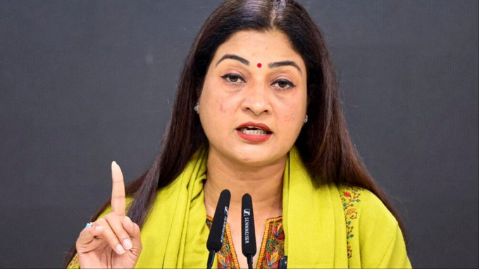 Alka Lamba Blunder in Congress press conference