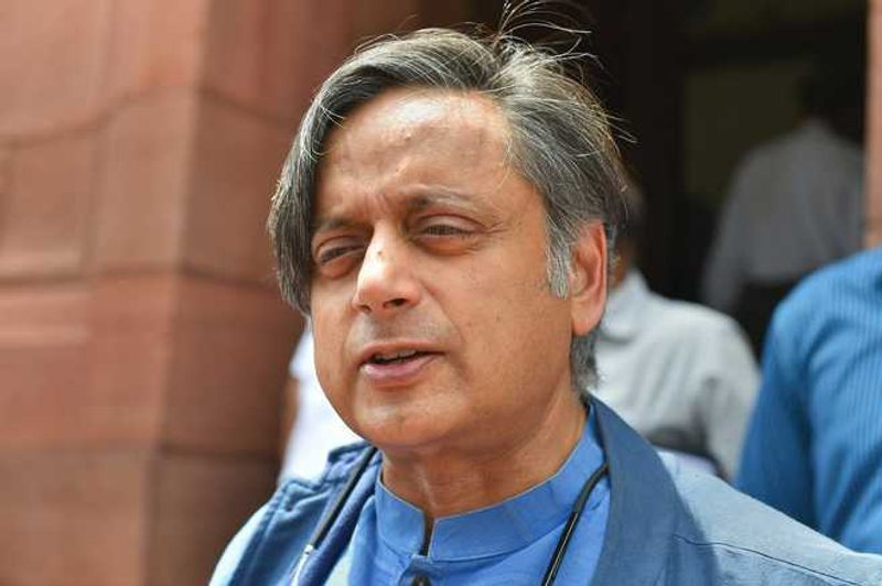 MP Shashi Tharoor Becomes the Internet’s Man of the Moment