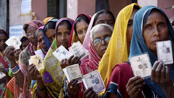 ECI Flags Massive Voter List Discrepancies in Bihar