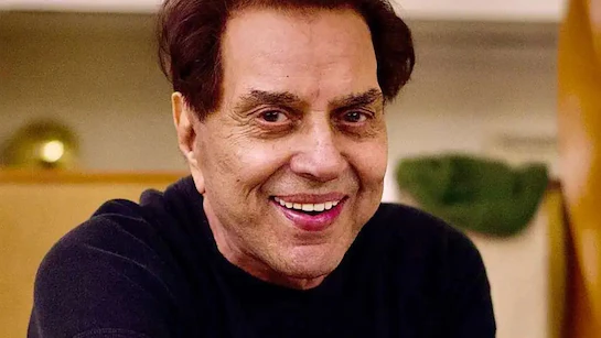 Veteran Bollywood Icon Dharmendra Passes Away at 89 – End of an Era