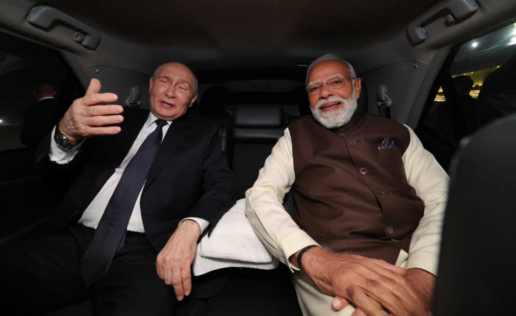 Putin India Visit Live: PM Modi Welcomes Russian President in Delhi, Key Talks on Defence & Energy Begin