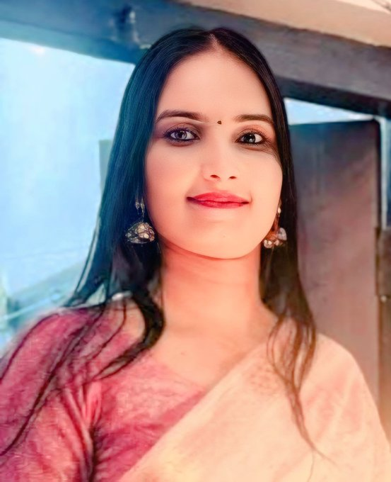 UP Woman Constable Minakshi Sharma Under Probe After Call Records Reveal Links With Multiple Police Officers